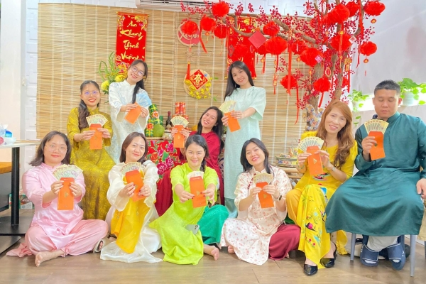 Chúc Mừng Năm Mới - Khai Xuân Hưng Thịnh 2025! 